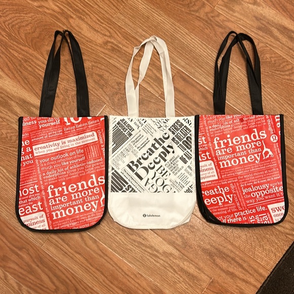 LULULEMON Reusable Red & White and White & Black Totes Bundle ~ EUC - Picture 2 of 3